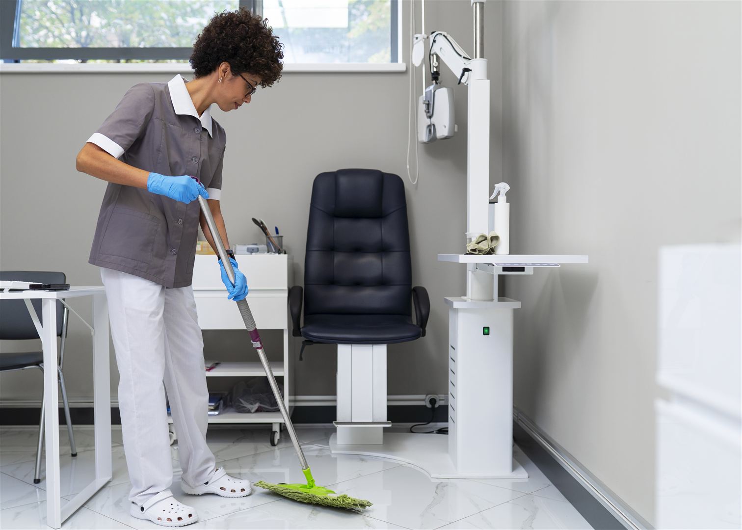 Professional medical office cleaning and disinfection